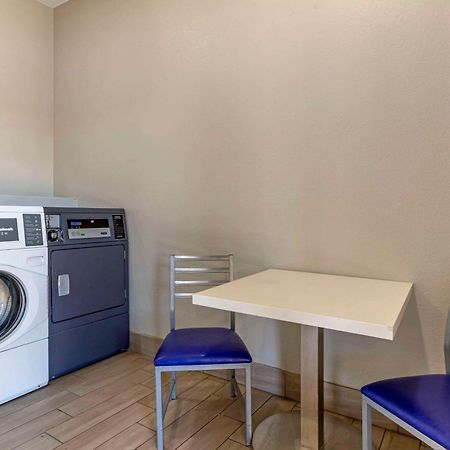 Quality Inn Show Low Bagian luar foto
