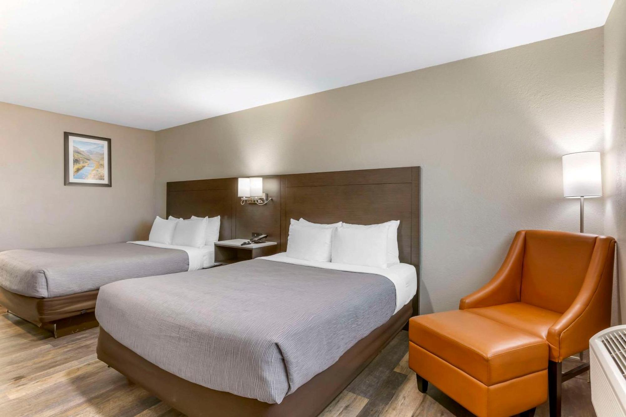 Quality Inn Show Low Bagian luar foto