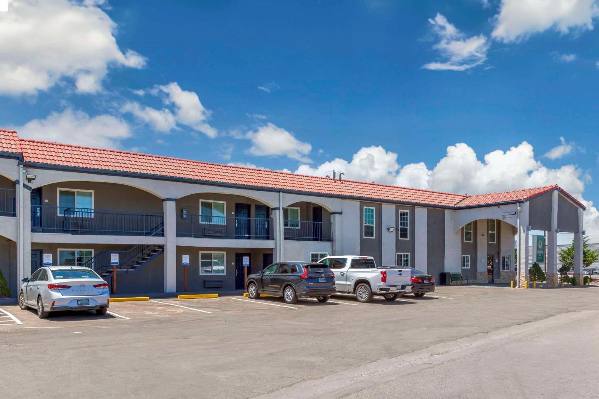 Quality Inn Show Low Bagian luar foto