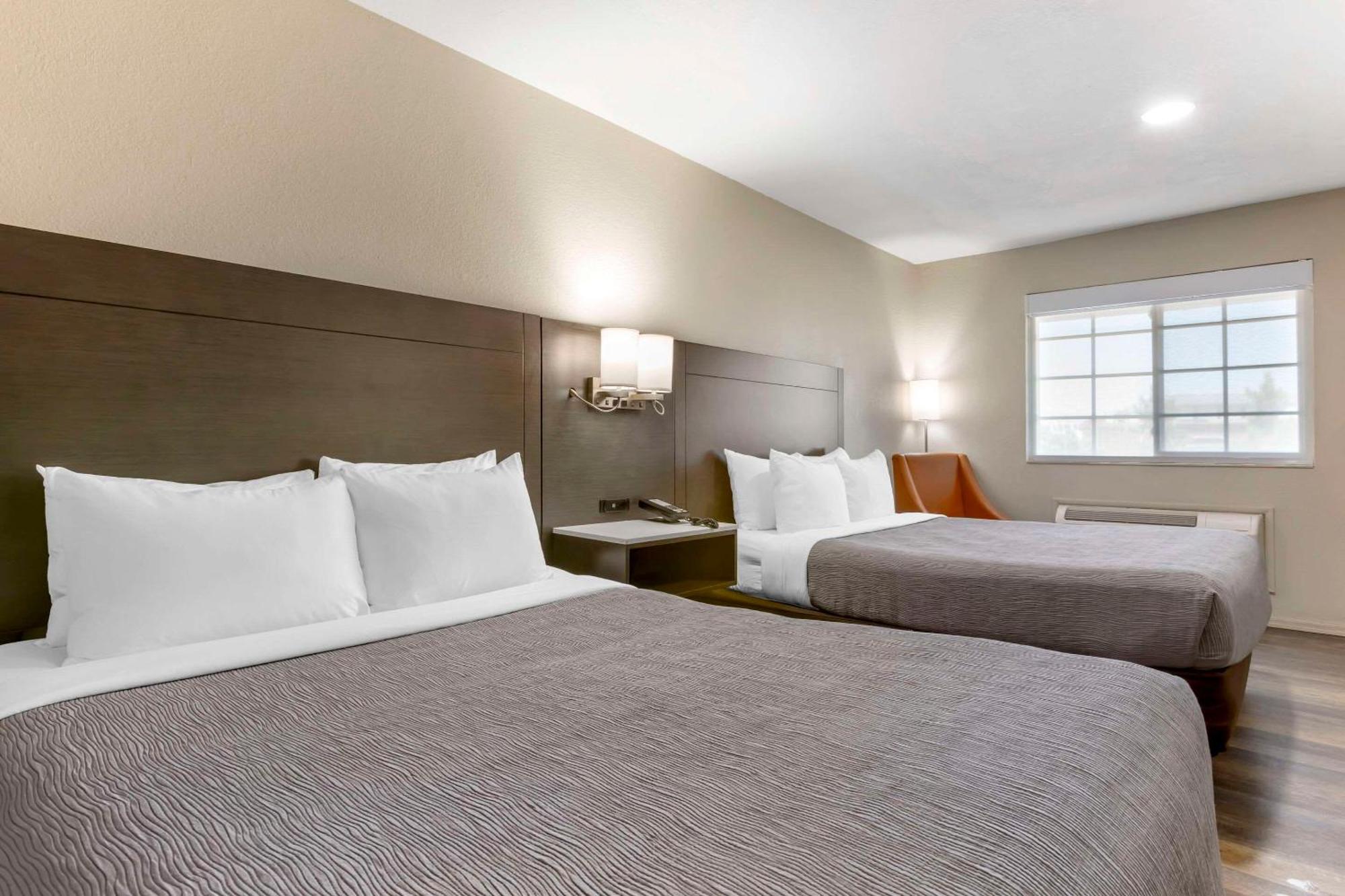 Quality Inn Show Low Bagian luar foto
